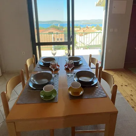 Apartmani Sveti Filip I Jakov *