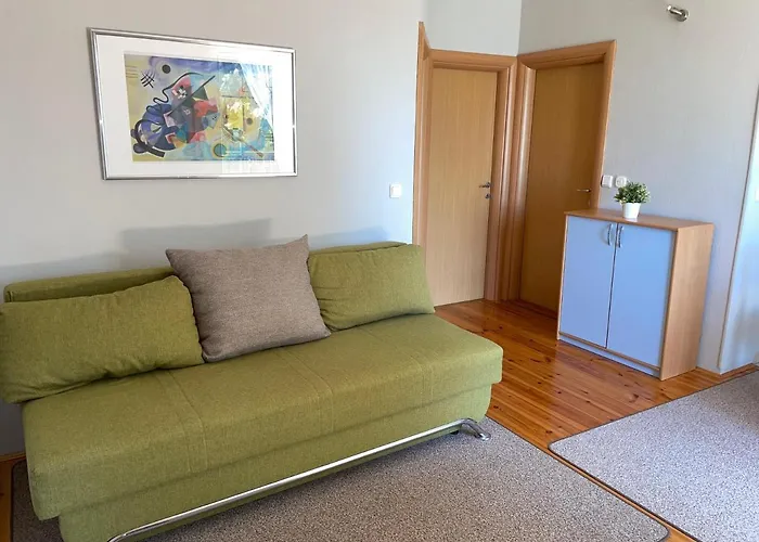 Apartmani Sveti Filip I Jakov דירה *