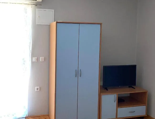 Apartmani Sveti Filip I Jakov * סבטי פיליפ אי ג'קוב