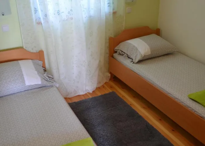 Apartmani Sveti Filip I Jakov *