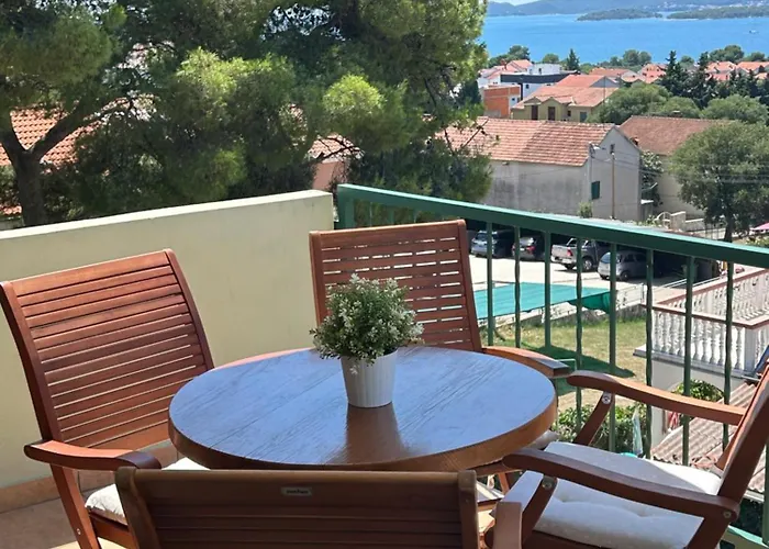 Apartmani Sveti Filip I Jakov *