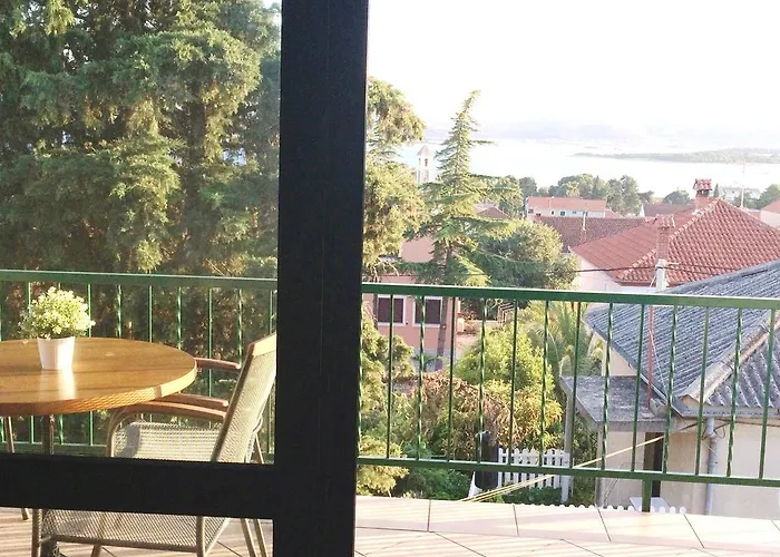 דירה Apartmani Sveti Filip I Jakov