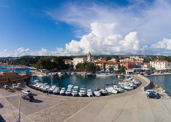 Apartmani Sveti Filip I Jakov *