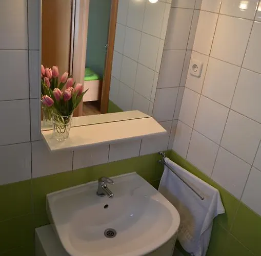 דירה Apartmani Sveti Filip I Jakov סבטי פיליפ אי ג'קוב