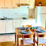 Apartamento Apartmani Sveti Filip I Jakov *