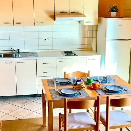 Daire Apartmani Sveti Filip I Jakov *