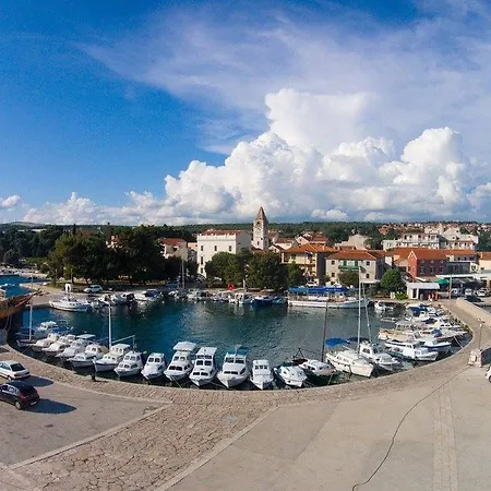 Apartmani Sveti Filip I Jakov *